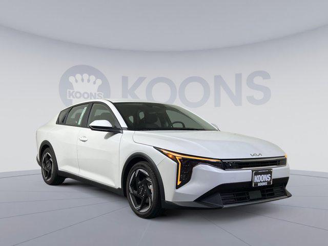 new 2025 Kia K4 car, priced at $23,000