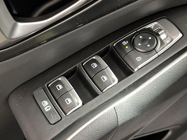 new 2025 Kia Sorento car, priced at $38,718