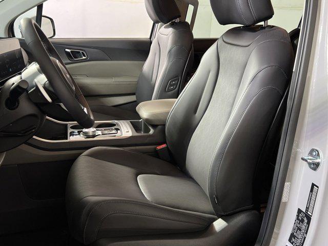 new 2026 Kia Carnival Hybrid car, priced at $42,913