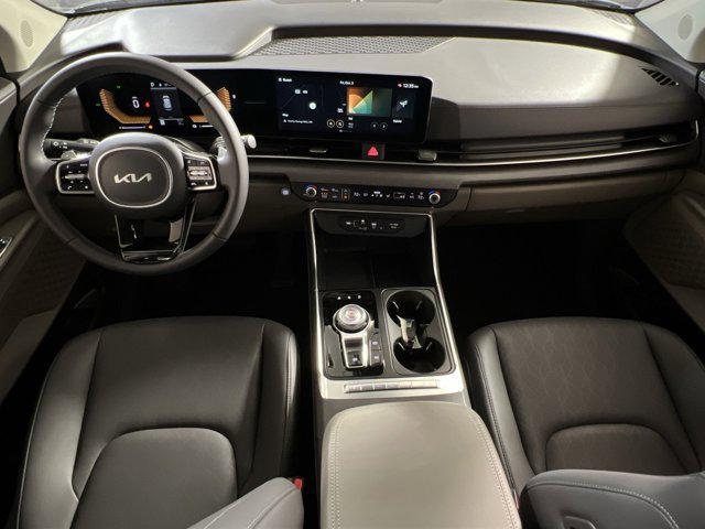 new 2026 Kia Carnival Hybrid car, priced at $42,913