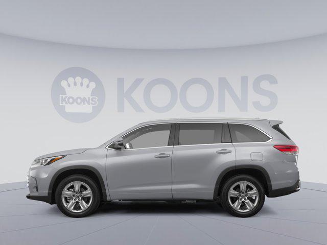 used 2019 Toyota Highlander car