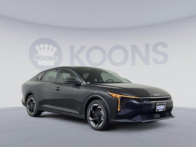 new 2025 Kia K4 car, priced at $23,347