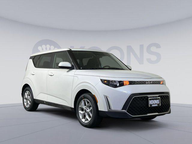 new 2025 Kia Soul car, priced at $24,207
