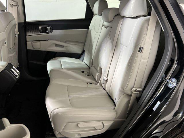 new 2026 Kia Sorento Hybrid car, priced at $38,824
