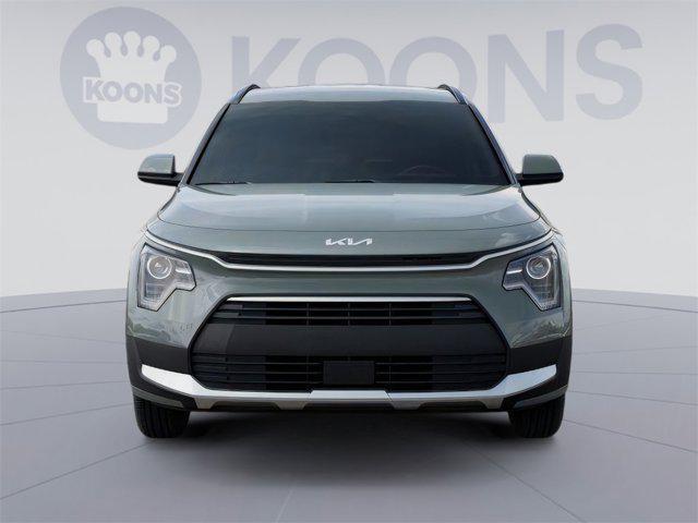 new 2025 Kia Niro car, priced at $30,178