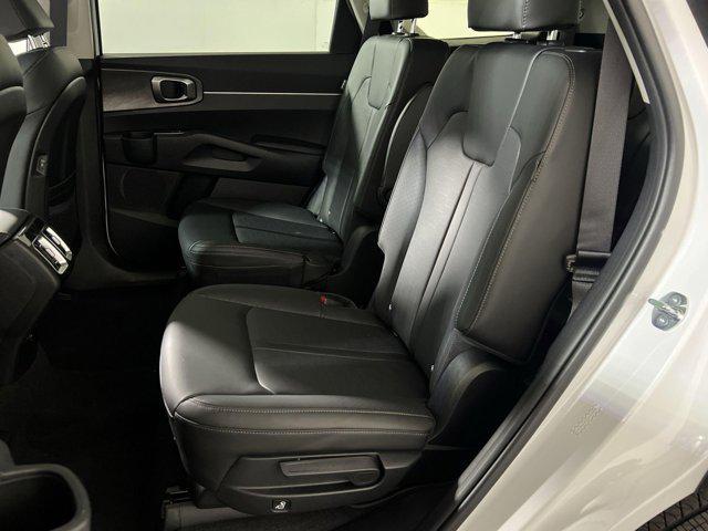 new 2025 Kia Sorento car, priced at $40,744