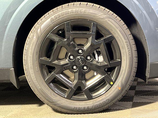 new 2026 Kia Carnival car, priced at $52,536