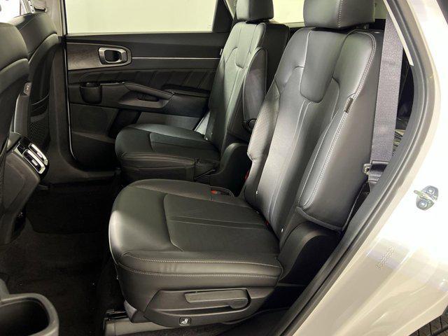 new 2025 Kia Sorento car, priced at $40,949
