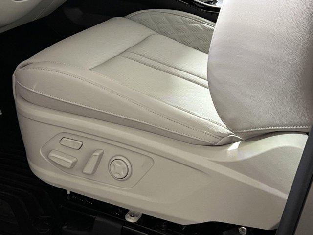 new 2025 Kia Sorento Hybrid car, priced at $45,393