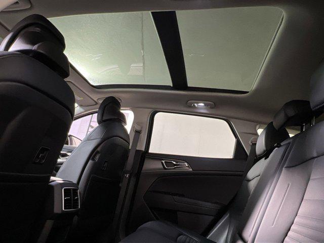 new 2025 Kia Sportage car, priced at $35,179