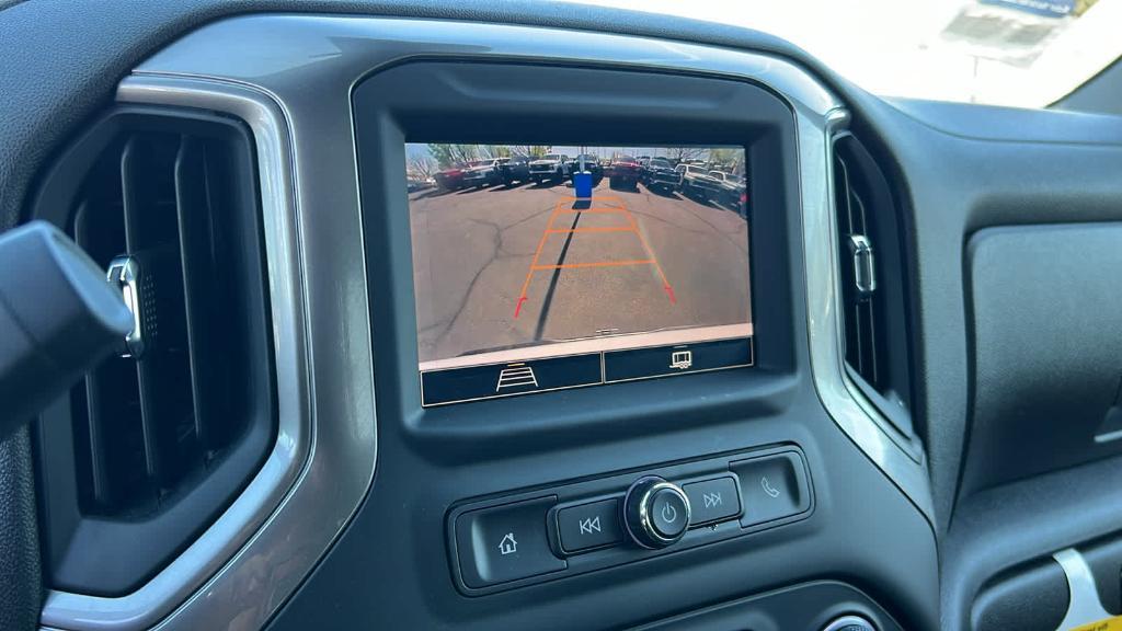 new 2024 Chevrolet Silverado 1500 car, priced at $46,395