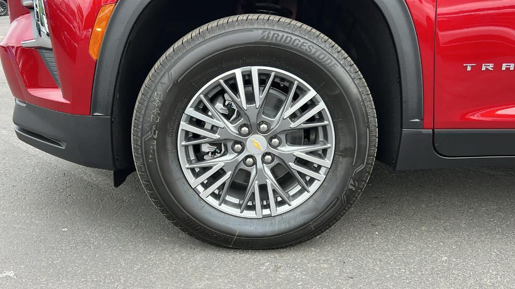new 2026 Chevrolet Traverse car, priced at $46,890