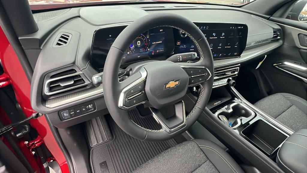 new 2026 Chevrolet Traverse car, priced at $46,890