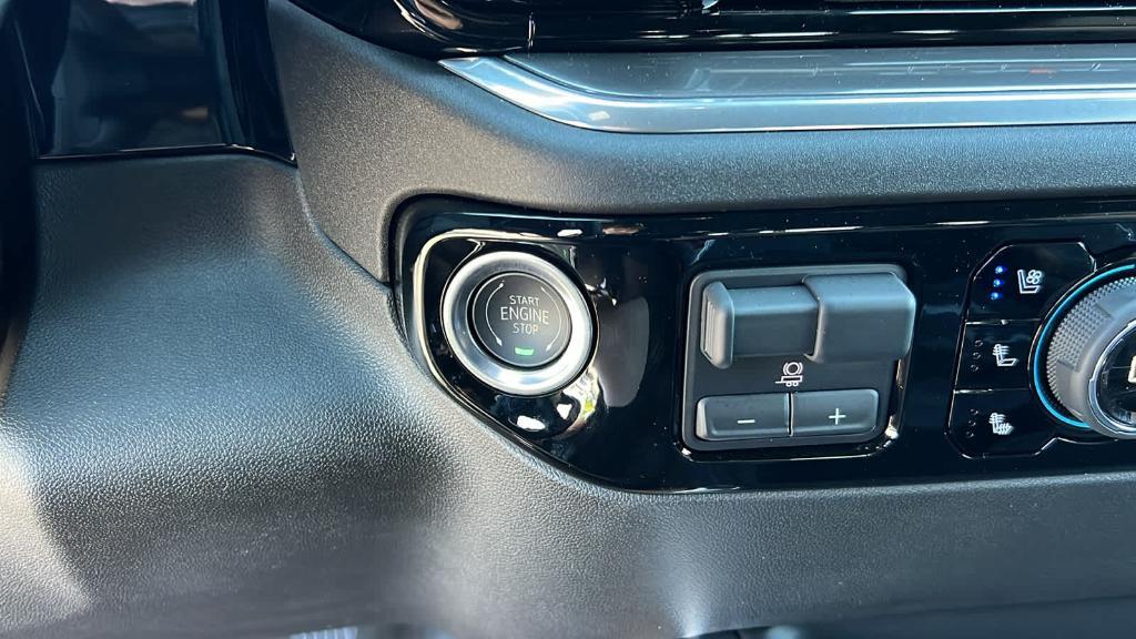 new 2025 Chevrolet Silverado 2500 car, priced at $93,645