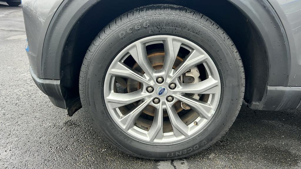 used 2023 Ford Explorer car, priced at $31,990