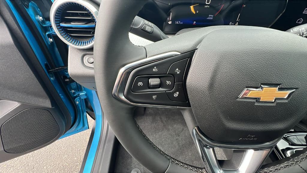 new 2025 Chevrolet Trax car, priced at $27,040