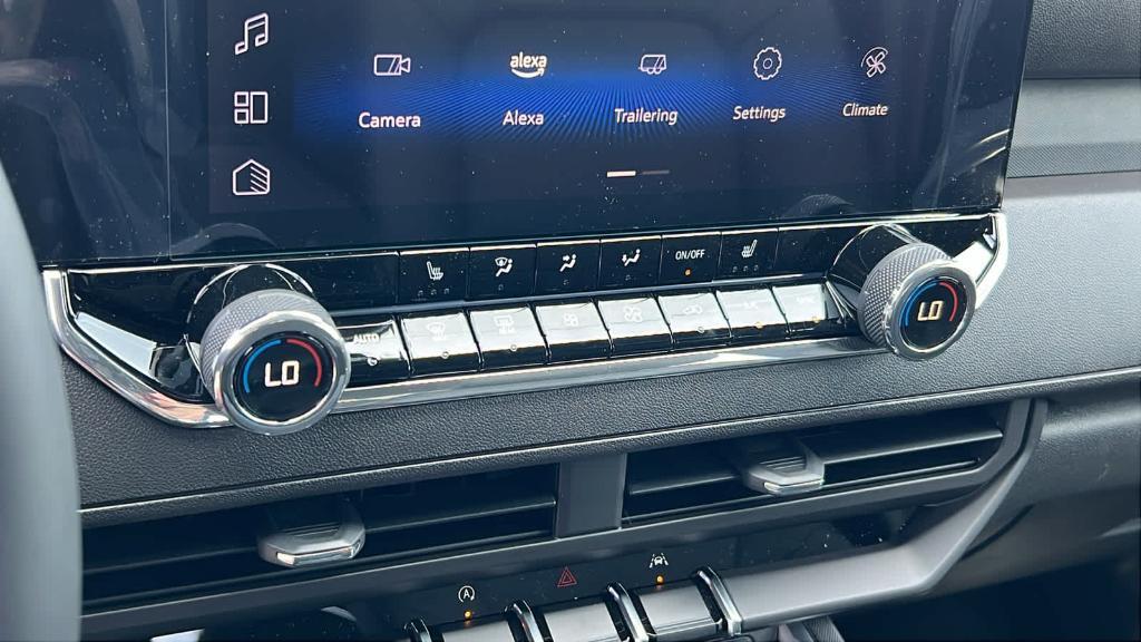 new 2025 Chevrolet Colorado car, priced at $48,815