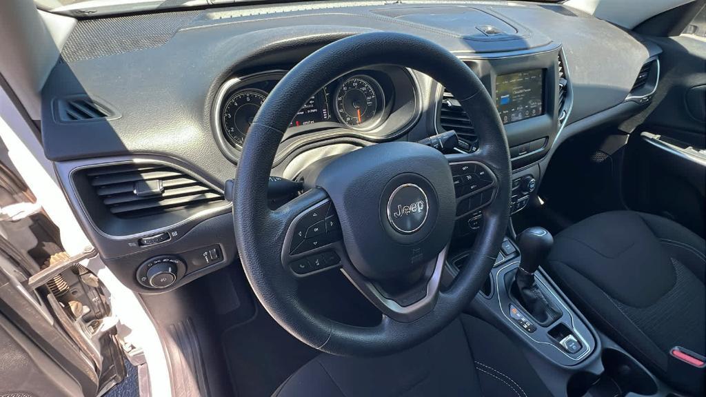 used 2019 Jeep Cherokee car, priced at $15,990