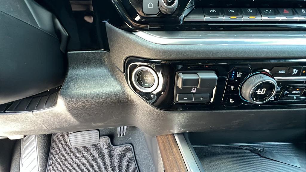new 2025 Chevrolet Silverado 1500 car, priced at $65,780