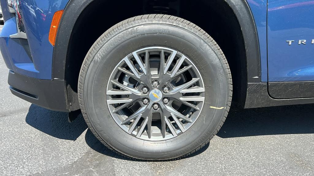 new 2025 Chevrolet Traverse car, priced at $46,020
