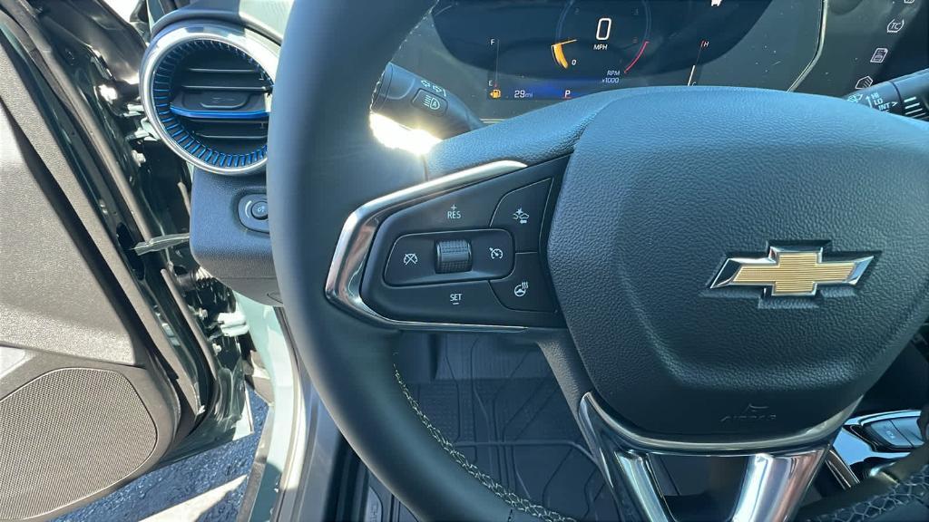new 2025 Chevrolet Trax car, priced at $25,750