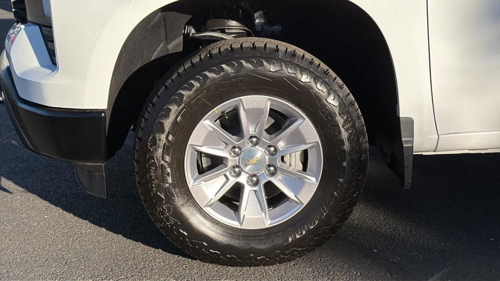 new 2026 Chevrolet Silverado 1500 car, priced at $43,400