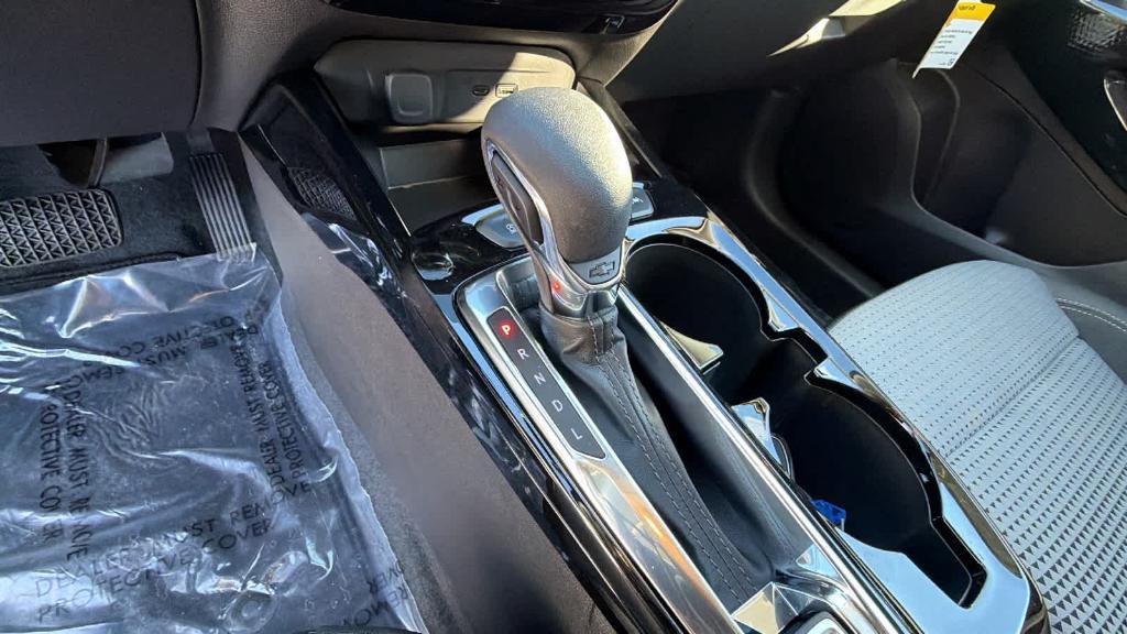 new 2025 Chevrolet Trax car, priced at $23,760