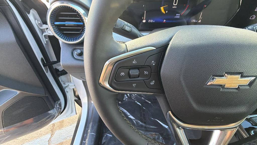 new 2025 Chevrolet Trax car, priced at $23,760