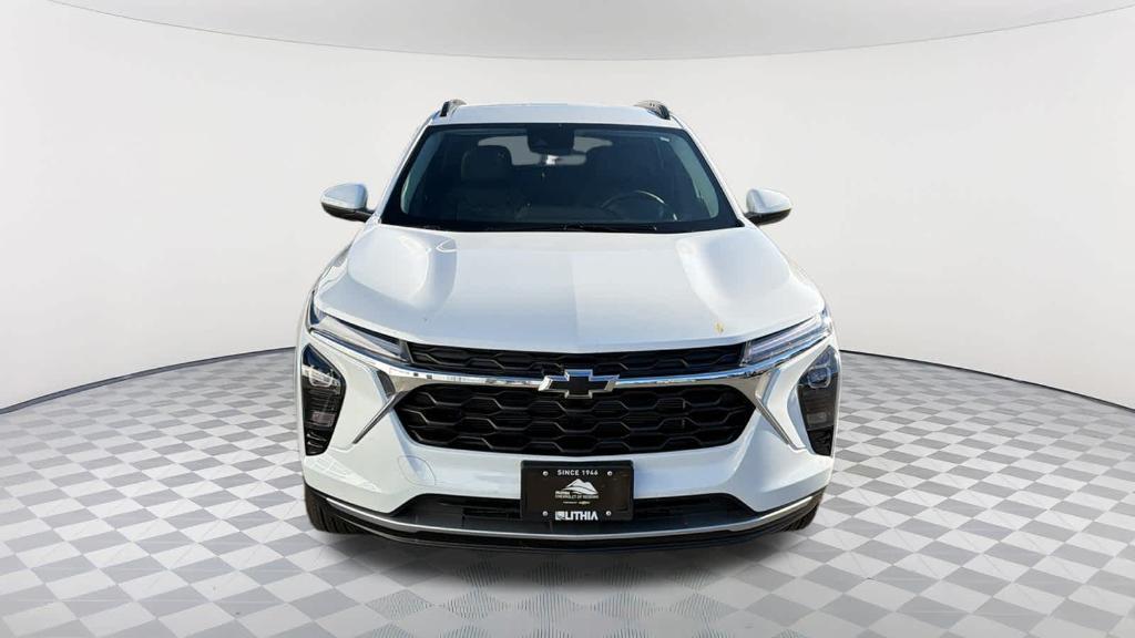 new 2025 Chevrolet Trax car, priced at $23,760