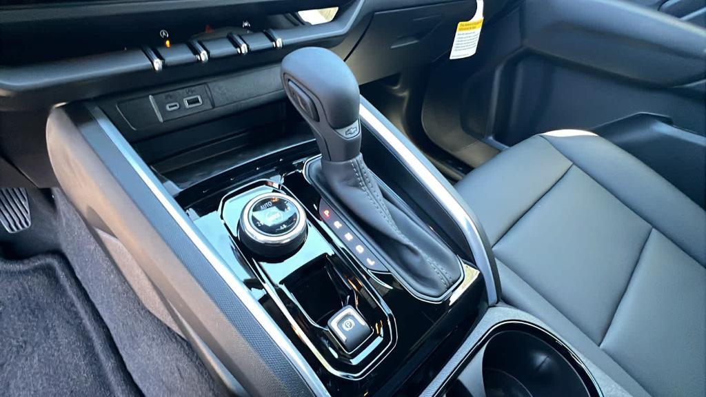 new 2026 Chevrolet Colorado car, priced at $45,870