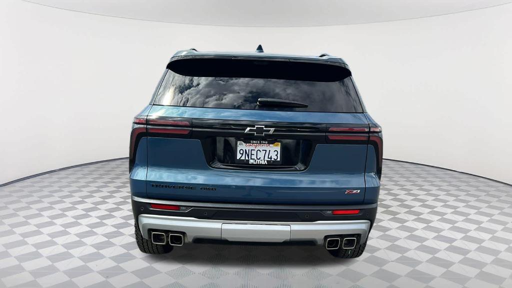 used 2024 Chevrolet Traverse car, priced at $47,500