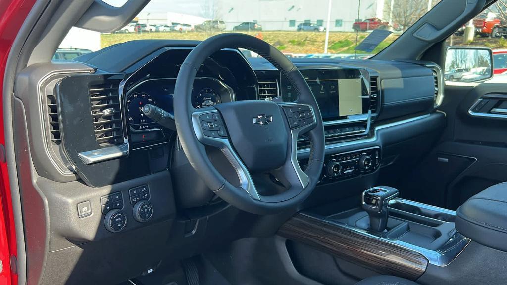 new 2025 Chevrolet Silverado 1500 car, priced at $69,055