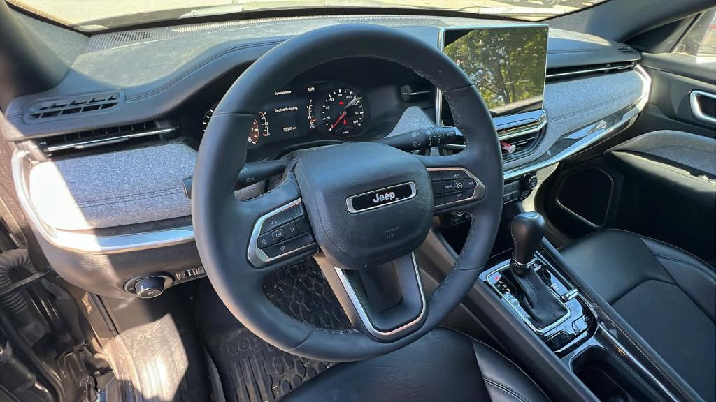 used 2023 Jeep Compass car, priced at $19,990