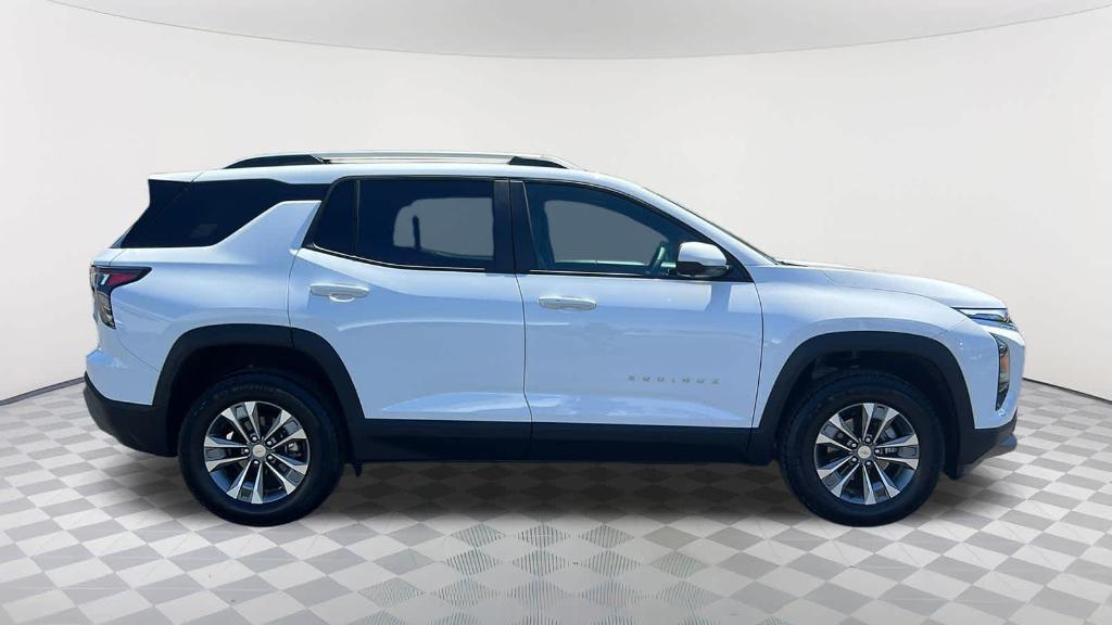 new 2025 Chevrolet Equinox car, priced at $32,995