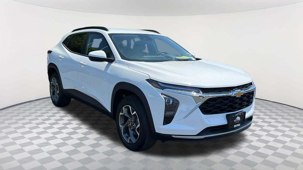 new 2025 Chevrolet Trax car, priced at $25,485