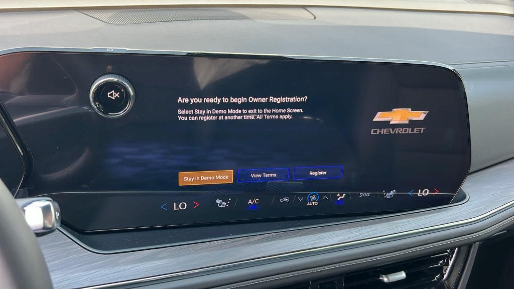 new 2025 Chevrolet Suburban car, priced at $75,322