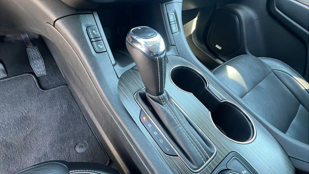 used 2019 GMC Acadia car, priced at $18,995