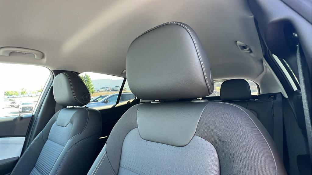 new 2025 Chevrolet Trax car, priced at $25,750
