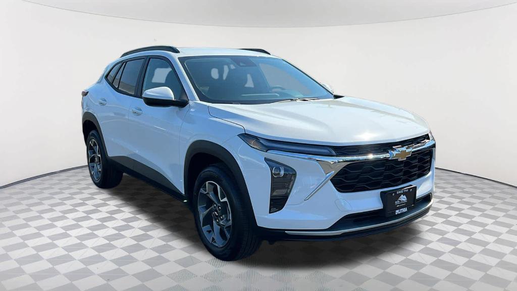 new 2025 Chevrolet Trax car, priced at $25,750