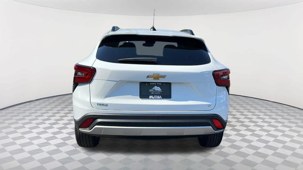 new 2025 Chevrolet Trax car, priced at $25,750