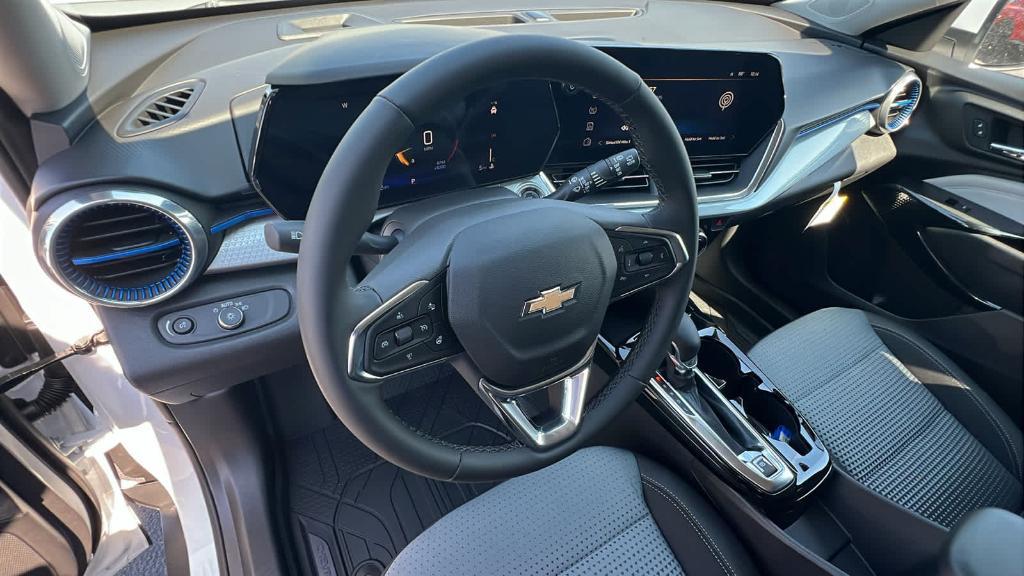 new 2025 Chevrolet Trax car, priced at $25,750