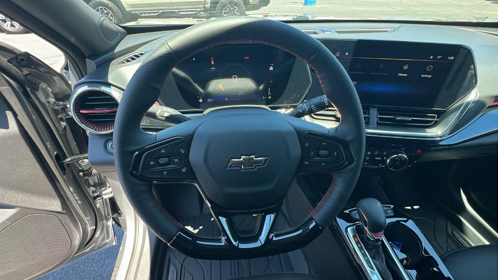 new 2025 Chevrolet Trax car, priced at $26,955
