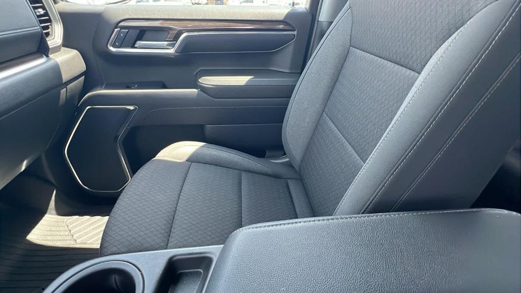 used 2022 Chevrolet Silverado 1500 car, priced at $37,990