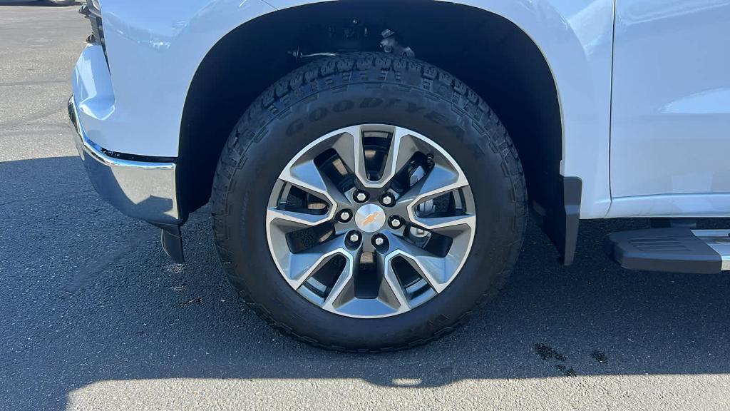 new 2025 Chevrolet Silverado 1500 car, priced at $60,120
