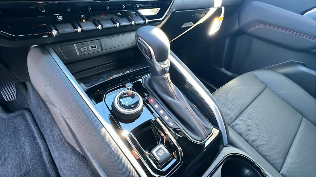 new 2026 Chevrolet Colorado car, priced at $50,390