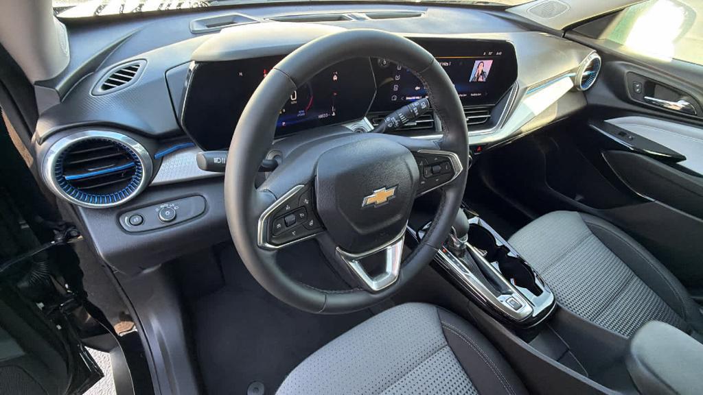 used 2024 Chevrolet Trax car, priced at $22,490