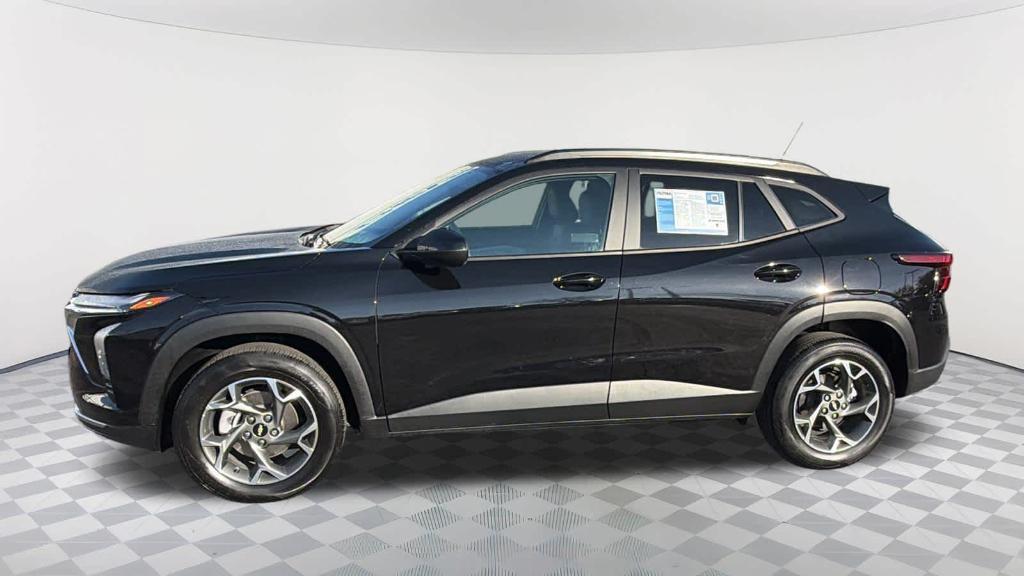 used 2024 Chevrolet Trax car, priced at $22,490