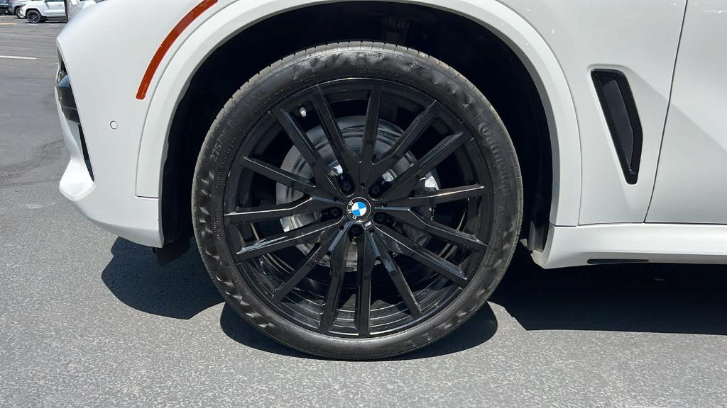 used 2021 BMW X5 car, priced at $35,990