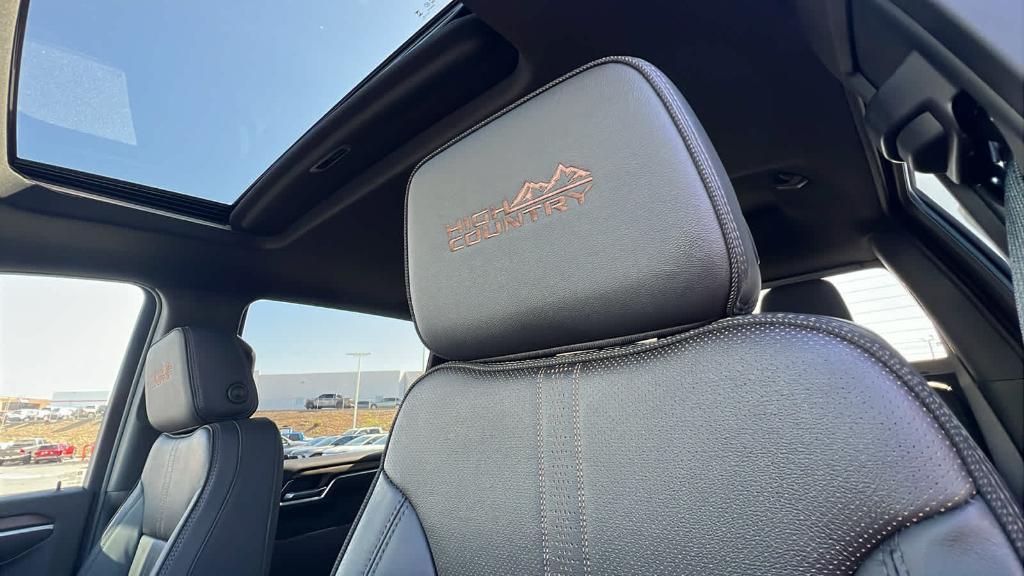 new 2025 Chevrolet Silverado 2500 car, priced at $90,630