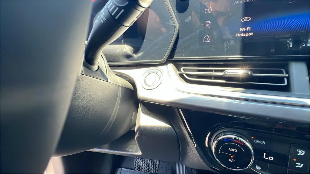 new 2025 Chevrolet Trax car, priced at $26,245